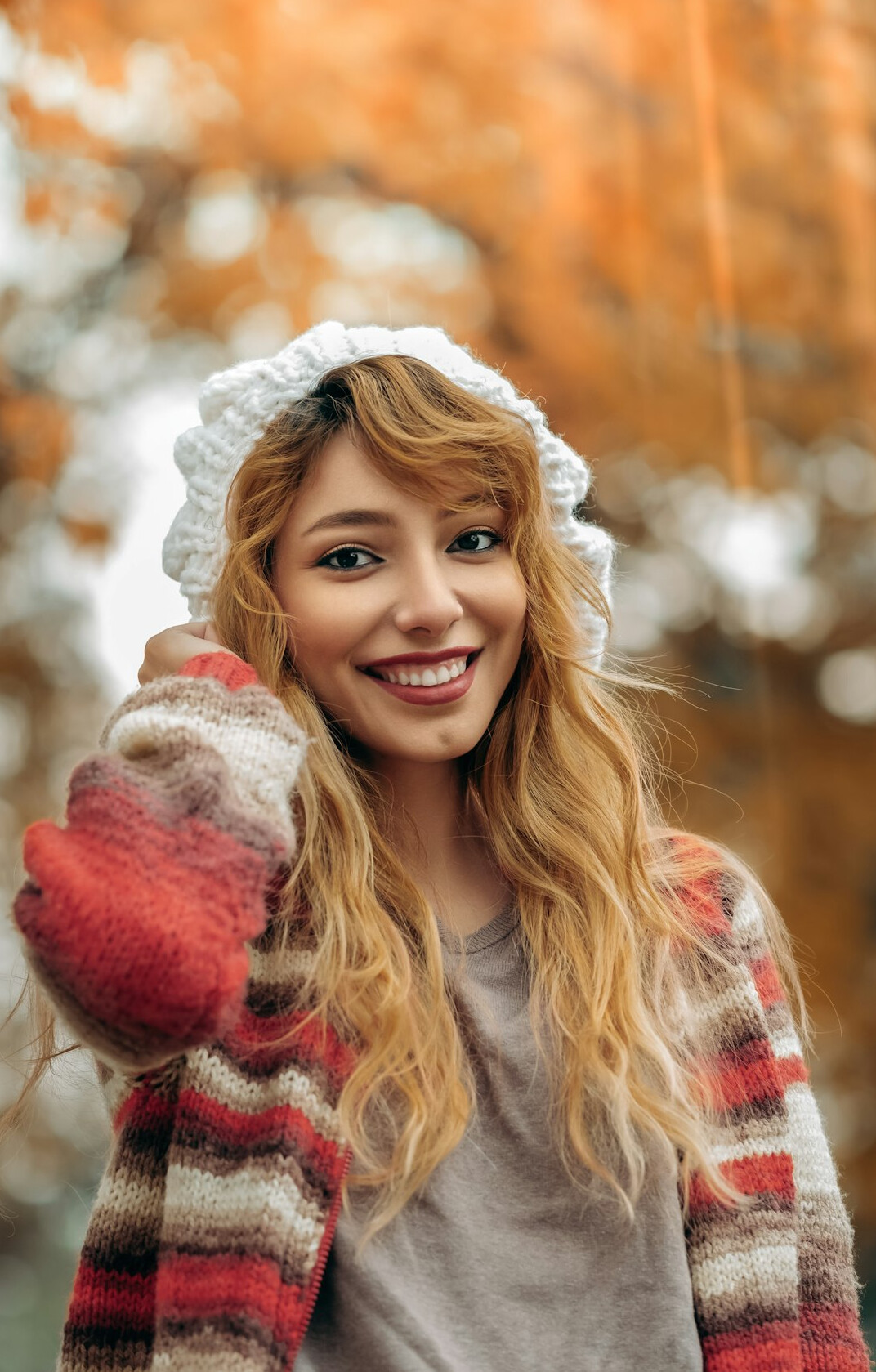 Portrait of a smiling young woman